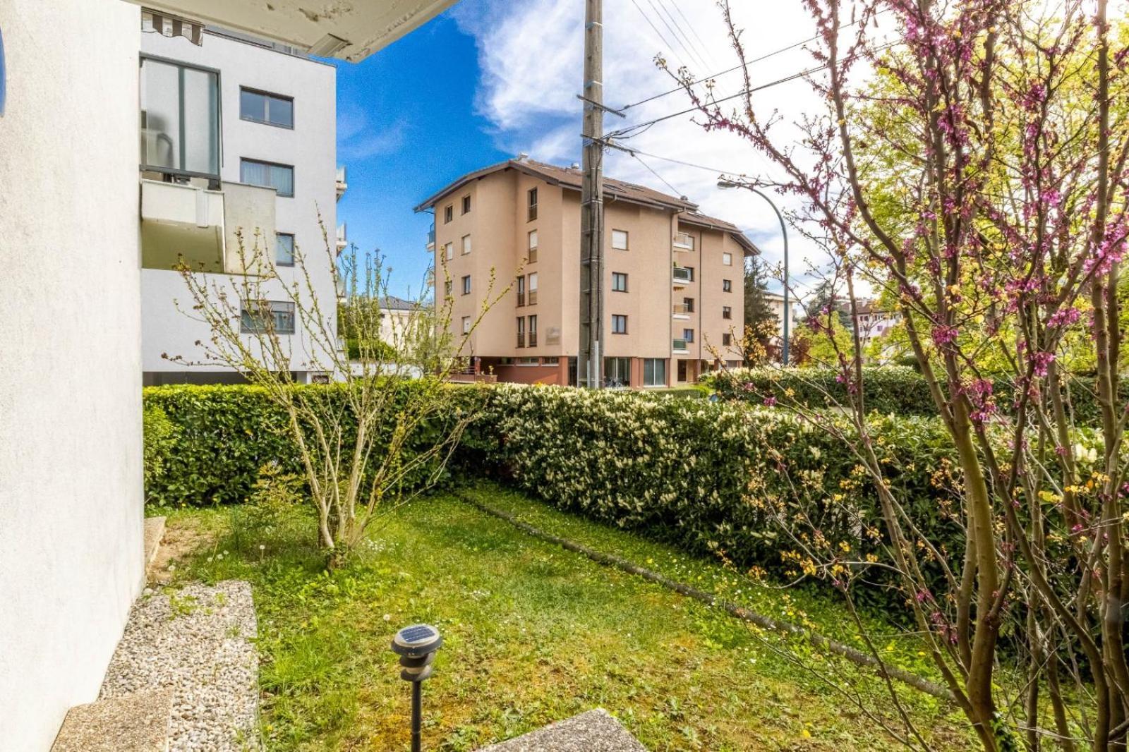 Le Gouverneur, 100M Du Lac Avec Parking Annecy Exterior photo